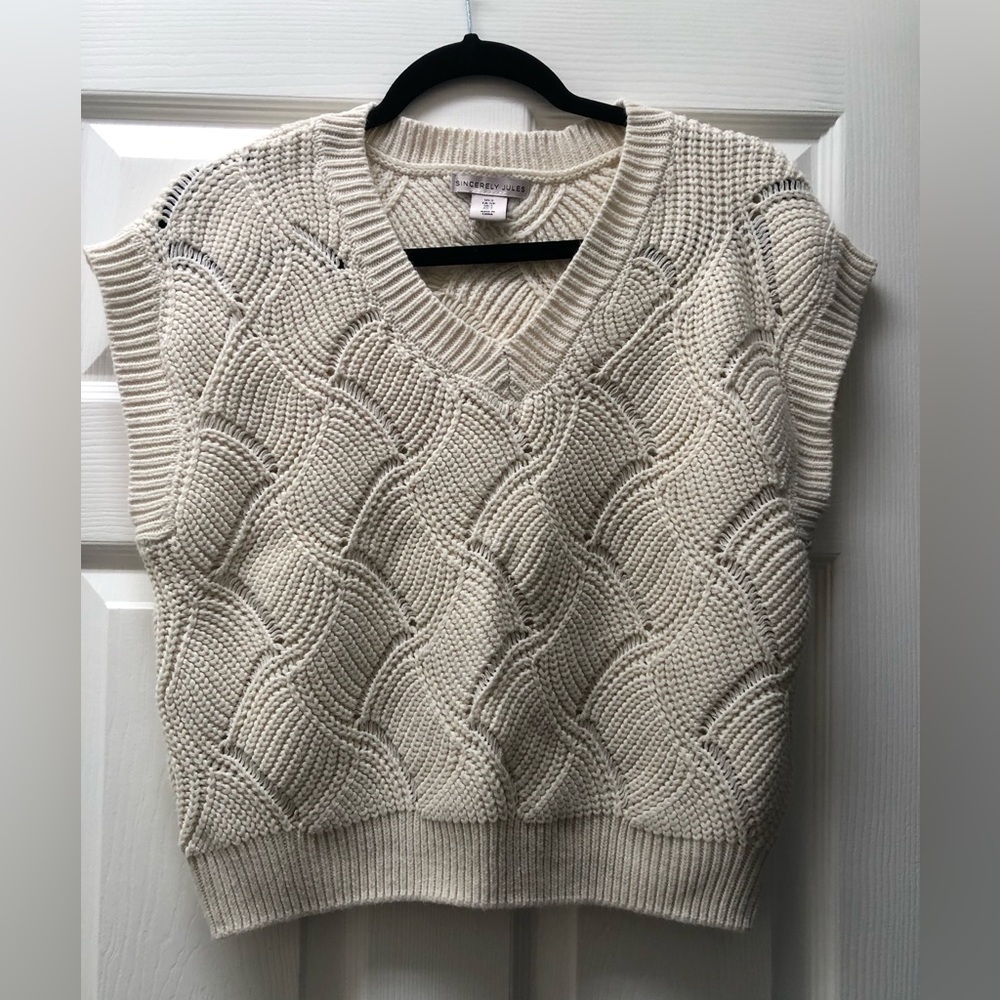 Sincerely Jules Off-White Cream Color Sleeveless V-Neck Sweater Vest